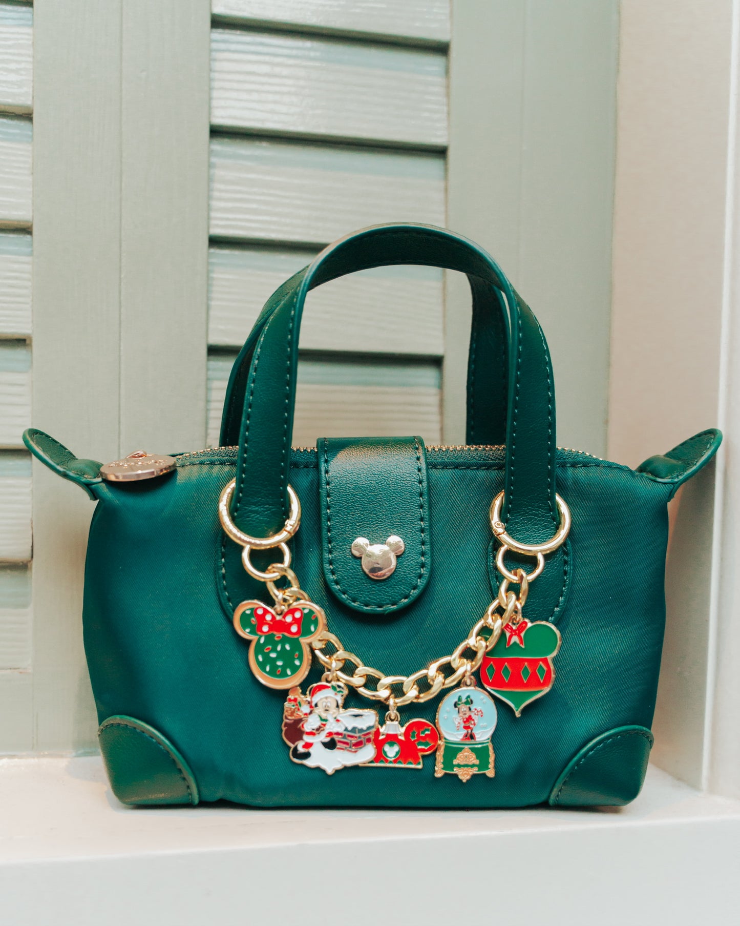 Holly Jolly Mini Chain