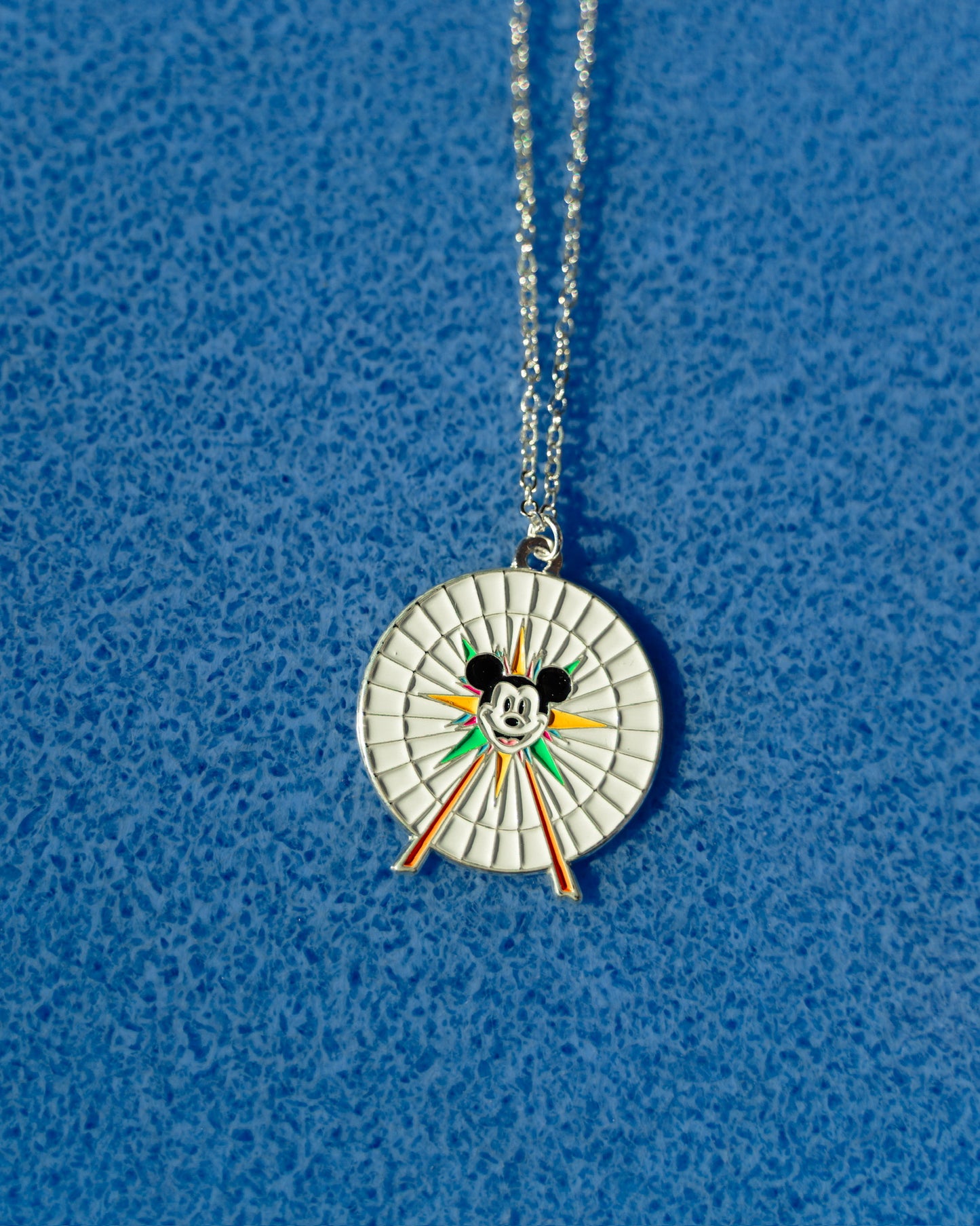 Fun Wheel Necklace *Silver