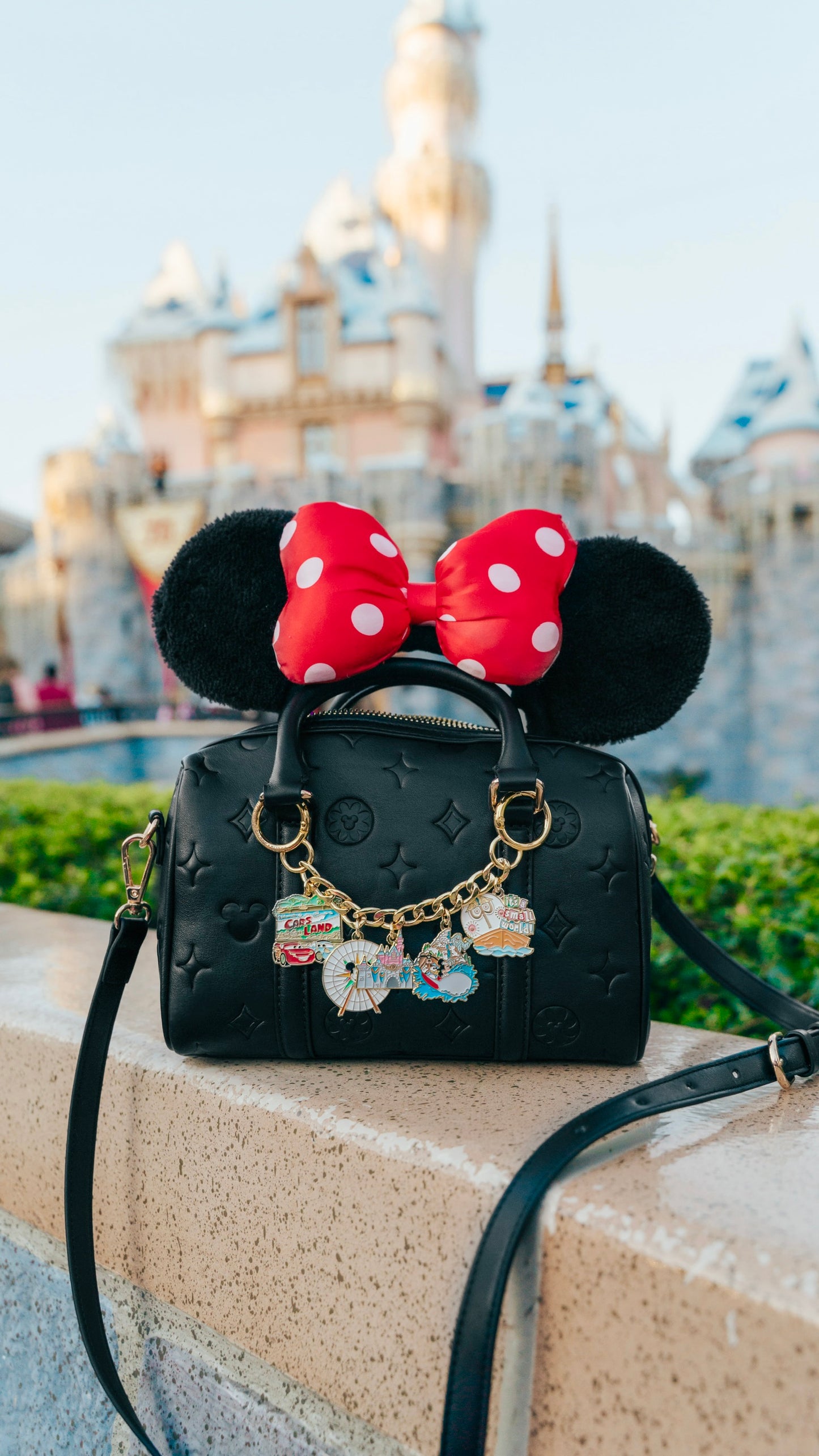 Happiest Place Chain Mini
