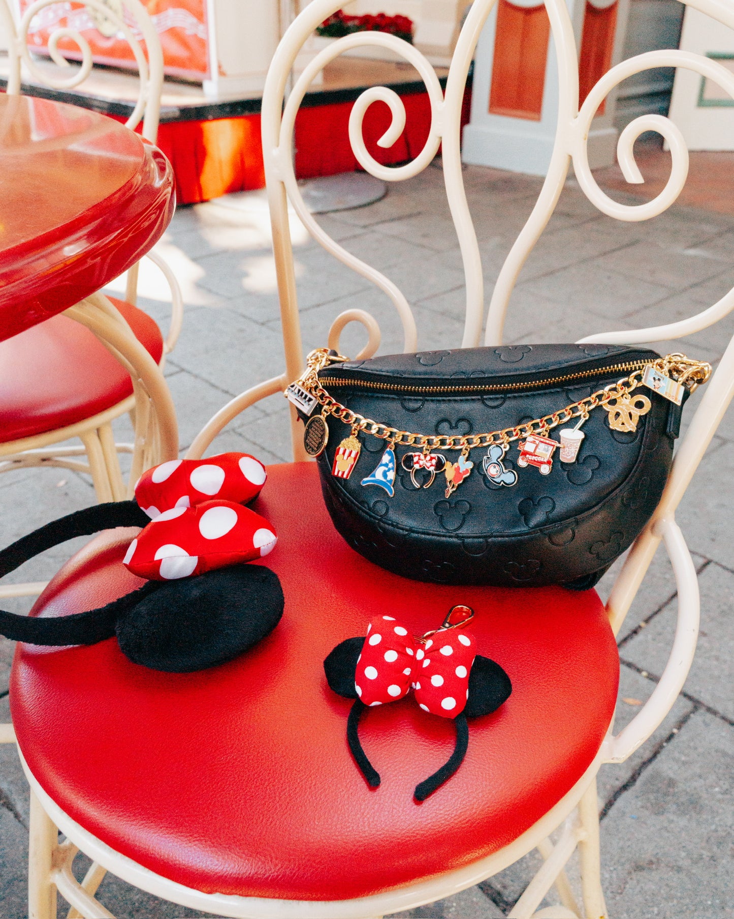 Main Street Bag Chain